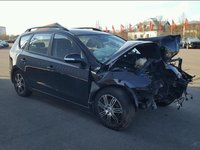 Dezmembrez / dezmembrari piese auto Hyundai i30 combi 1.6CRDI 2012 6+1T 200.000km