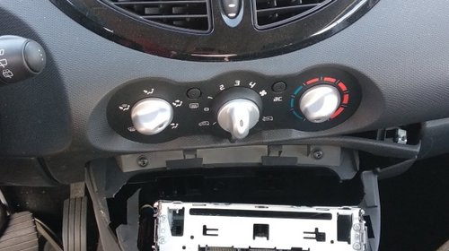 Dezmembrez / dezmembrari piese auto Renault Twingo 2013 1.2 16v D4F772 semiautomata JH1