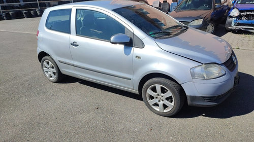 Dezmembrez / dezmembrari piese auto VW FOX 1.