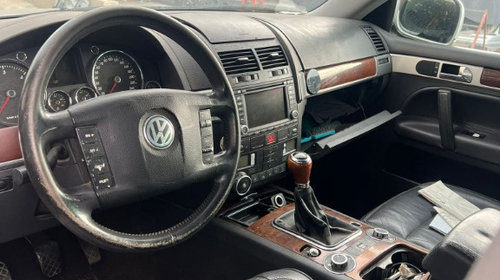 Dezmembrez dezmembrari VW TOUAREG 7L 2.5 TDI BAC an 2006 volan stanga