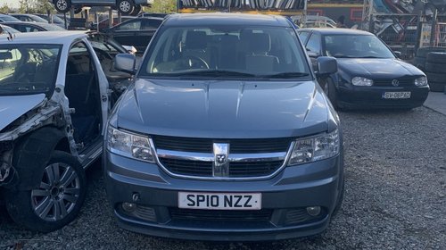 Dezmembrez Dodge Journey / Fiat Freemont 2010 2.0 diesel BWD (motor la cheie, cutie automata, 4x2)