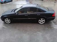 Dezmembrez E220 cdi w211 2008