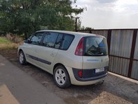 Dezmembrez espace 2.2 dci