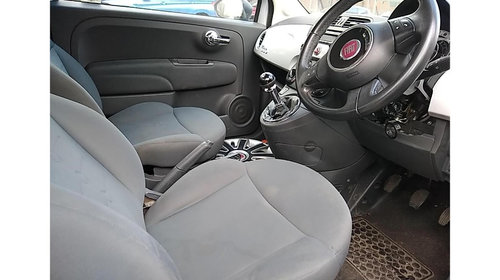 Dezmembrez Fiat 500 2009 HATCHBACK 1248 benzina