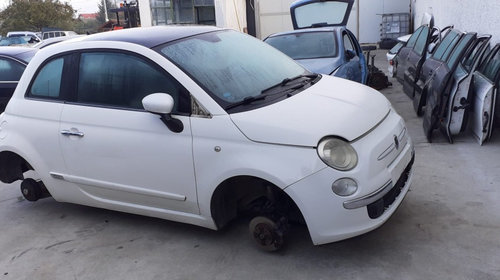 Dezmembrez Fiat 500 din 2010 benzina