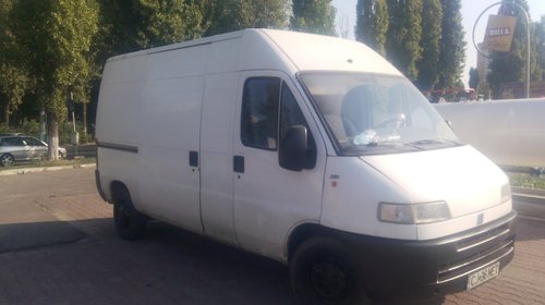 Dezmembrez Fiat Ducato 2.5 D