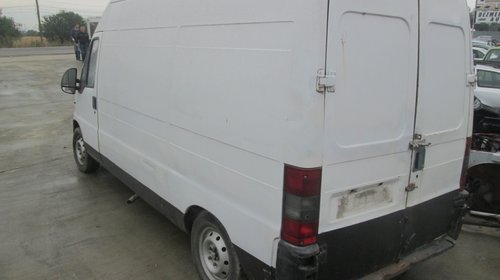 Dezmembrez fiat ducato 2.8 jtd din 2001