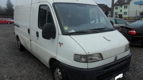 Dezmembrez Fiat Ducato 2.8 JTD din 2002