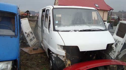 Dezmembrez Fiat Ducato din 1995 1.9td