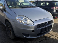 Dezmembrez Fiat Grande Punto 1.3 JTD 2006