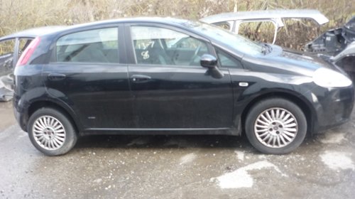 Dezmembrez Fiat Grande Punto, 1.4 benzina, an 2008