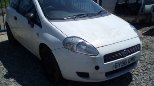 Dezmembrez Fiat Grande Punto ,an 2006