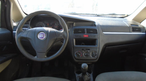 Dezmembrez Fiat Linea 2007 Sedan 1.3