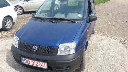 Dezmembrez Fiat Panda - 2004