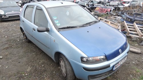 Dezmembrez Fiat Punto 1.2 44kw 60cp 2001