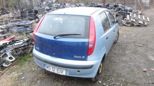 Dezmembrez Fiat Punto 1.2 44kw 60cp 2001