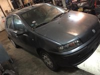 Dezmembrez Fiat Punto 1.2 an 2002 gri inchis