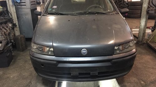 Dezmembrez Fiat Punto 1.2 an 2002 gri inchis