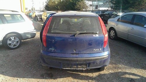Dezmembrez Fiat Punto 1,2i An.2002