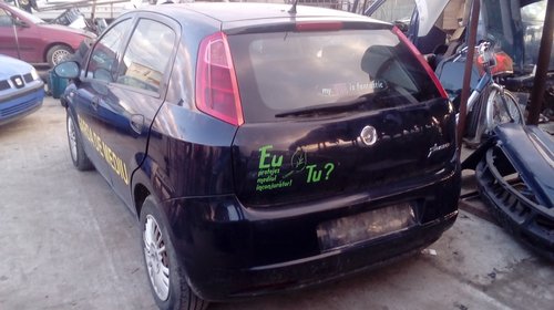 Dezmembrez Fiat Punto 1.3 jtd 199A000