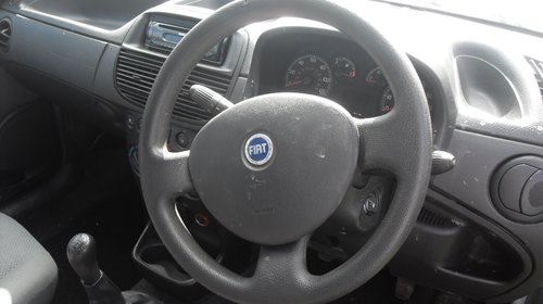 Dezmembrez Fiat Punto 1.3, tip motor 188A9000, an 2004