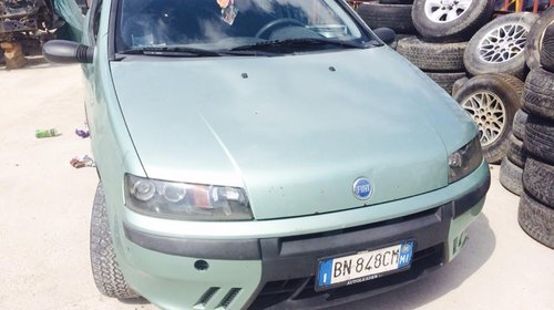 Dezmembrez Fiat Punto 1.9 JTD 2002