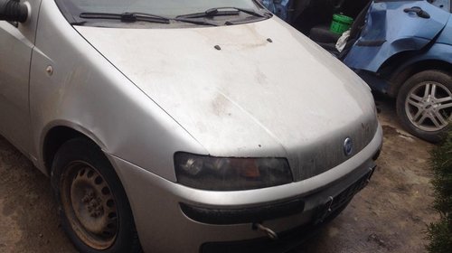 Dezmembrez Fiat punto 1,9 JTD