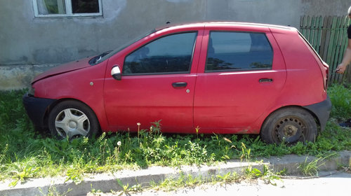 Dezmembrez Fiat PUNTO (188) 1999 - 2009 1.9 J
