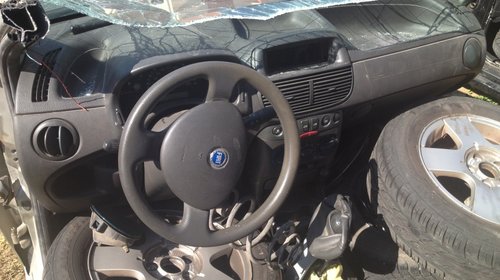 dezmembrez fiat punto 188