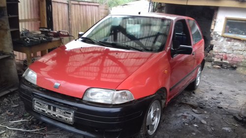 Dezmembrez fiat punto 19971.2 trimit colet in