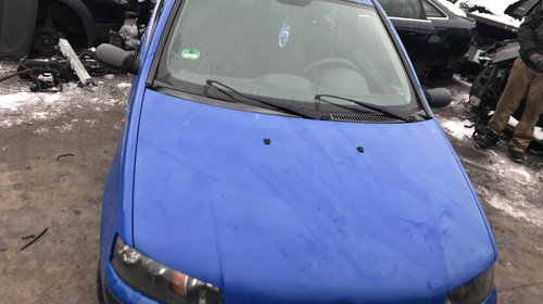 Dezmembrez Fiat Punto 2004 hatchback 1.2