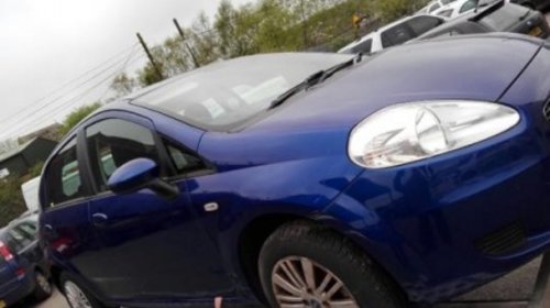 Dezmembrez fiat punto 2007 1.2b