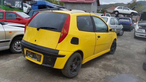 Dezmembrez Fiat Punto, an 2000, 2 usi, 1.8 benzina