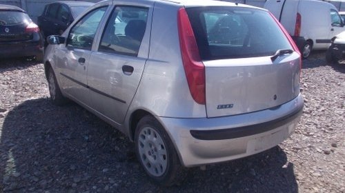 Dezmembrez Fiat Punto ,an 2002