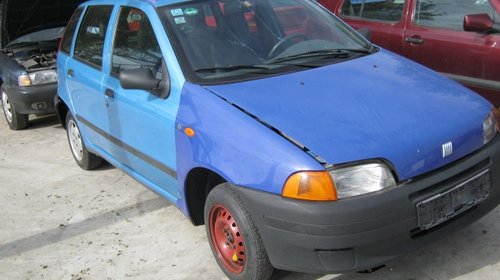 Dezmembrez Fiat Punto din 1997, 1.1b