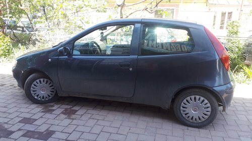 Dezmembrez Fiat Punto fabr.2001 1.9 jtd 59 kw