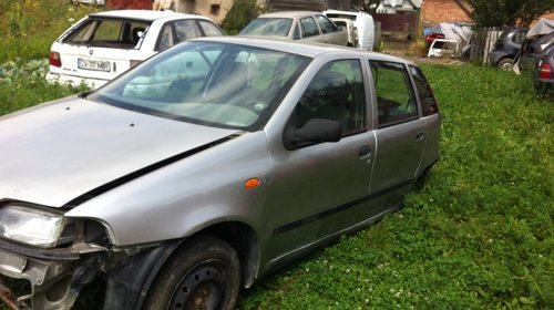 Dezmembrez fiat punto serie 1..1,1 benzina an 1996