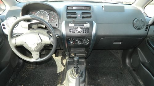 Dezmembrez Fiat Sedici ,2006-2009