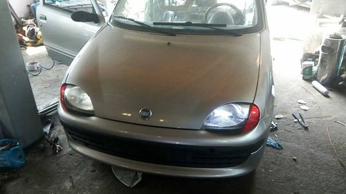 Dezmembrez fiat seicento 2001