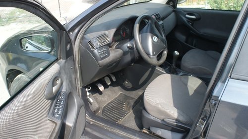 Dezmembrez Fiat Stilo - 1,9 JTD