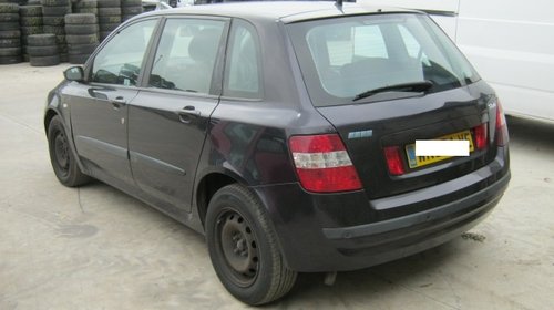 Dezmembrez Fiat Stilo din 2002,1.6d