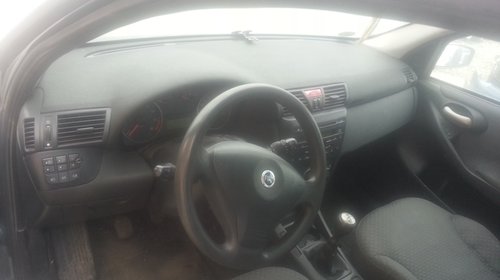 Dezmembrez Fiat Stilo din 2003 1.6 benzina