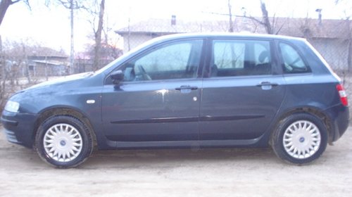 Dezmembrez fiat stilo hatchback 1.6 16v benzi