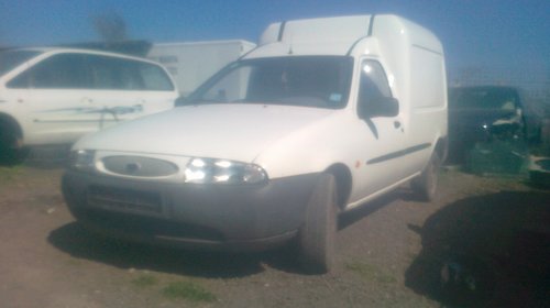 Dezmembrez ford courier 1,8d