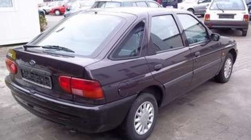 Dezmembrez Ford Escort 1.6 16v ,1.8i .1.8td ,