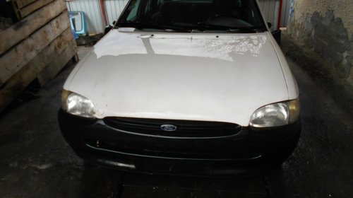 Dezmembrez ford escort combi 1.8 tdi