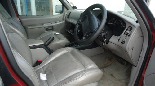 Dezmembrez Ford Explorer din 1997, 4.0 b, 4×4