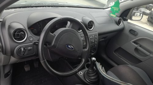 Dezmembrez Ford Fiesta 1.3 A9JB