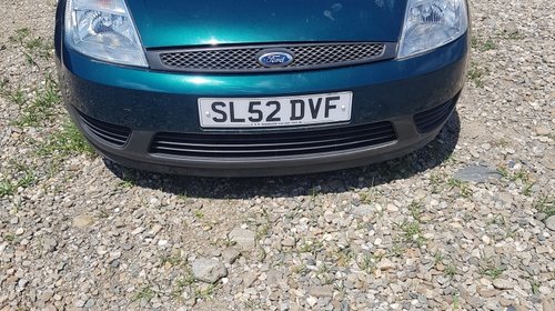 Dezmembrez Ford Fiesta 1.3 Benzină 2002