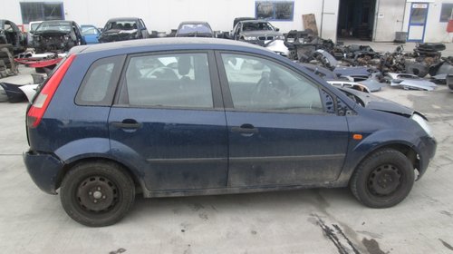 dezmembrez ford fiesta 1.4 tdci din 2004